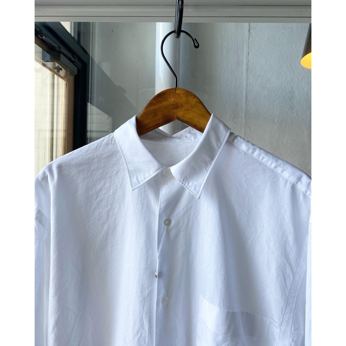 COMOLI コモリシャツ | Less Higashikawa