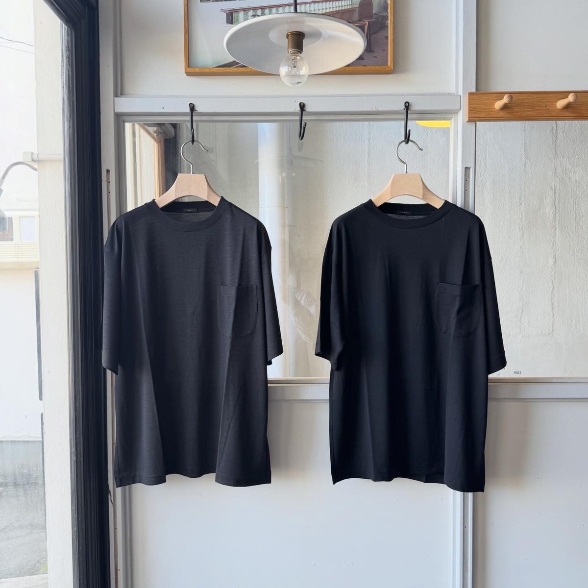 COMOLI サマーウール 半袖Tシャツ | Less Higashikawa