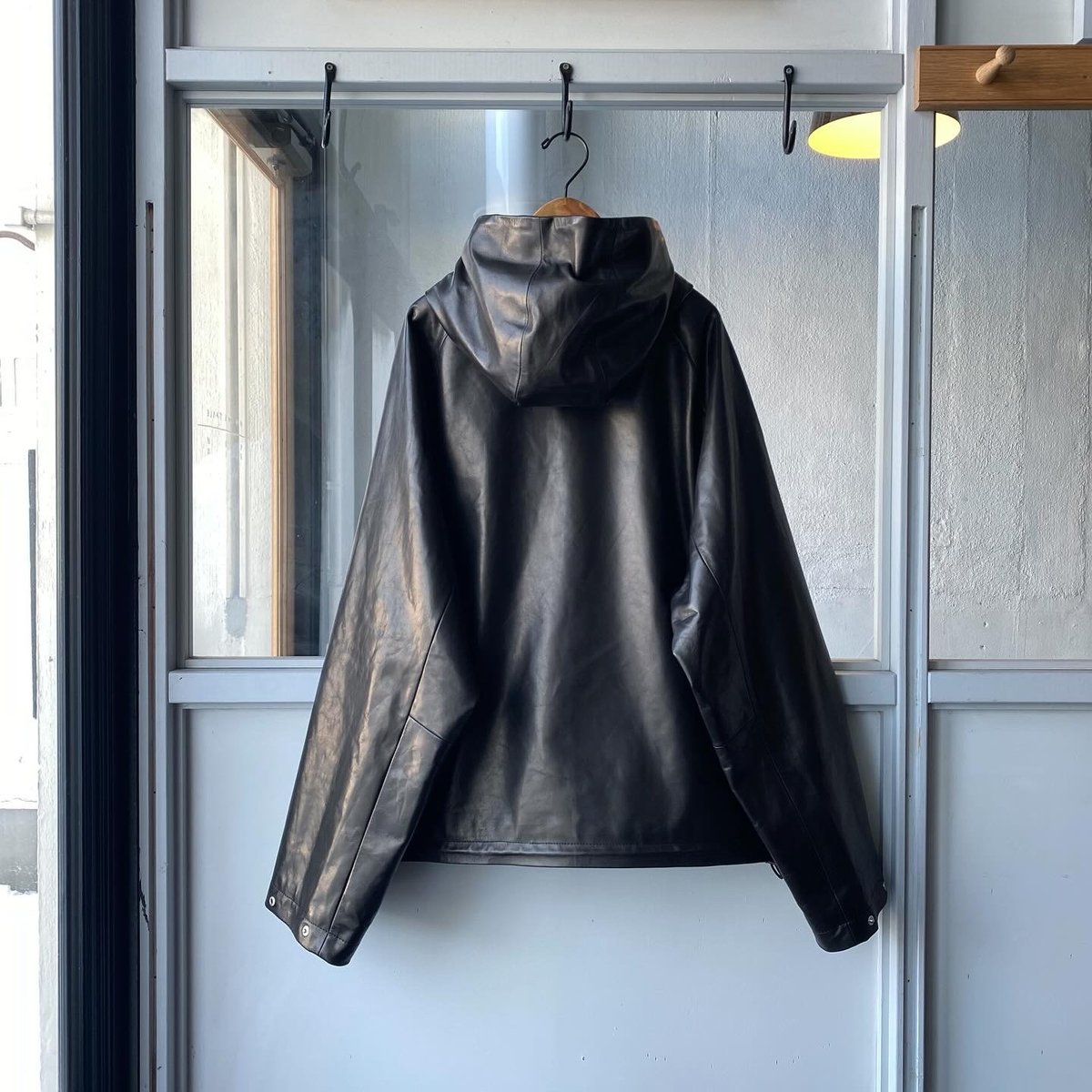 stein LEATHER HOODED SHORT JACKET - ST.769 stein LEATHER HOODED SHORT JACKET - ST.769