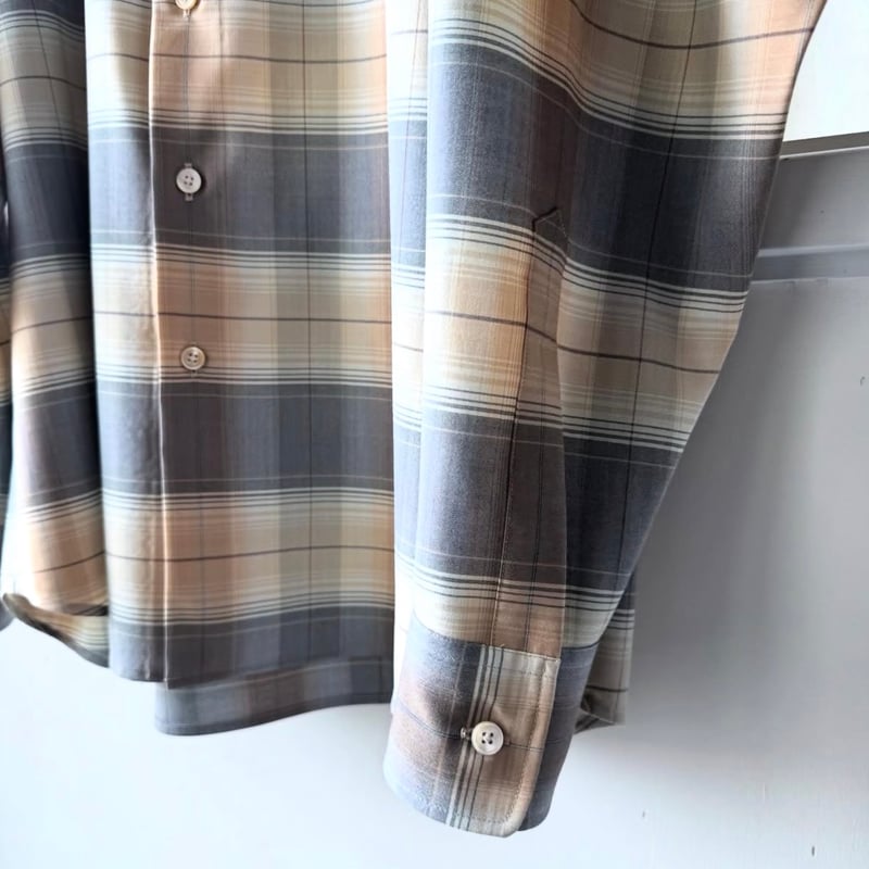 AURALEE SUPER LIGHT WOOL CHECK SHIRT | Less Hi