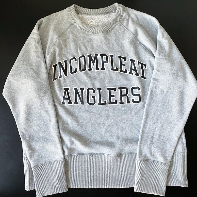 INCOMPLEAT ANGLERS x UNHALFDRAWING スウェット | Le