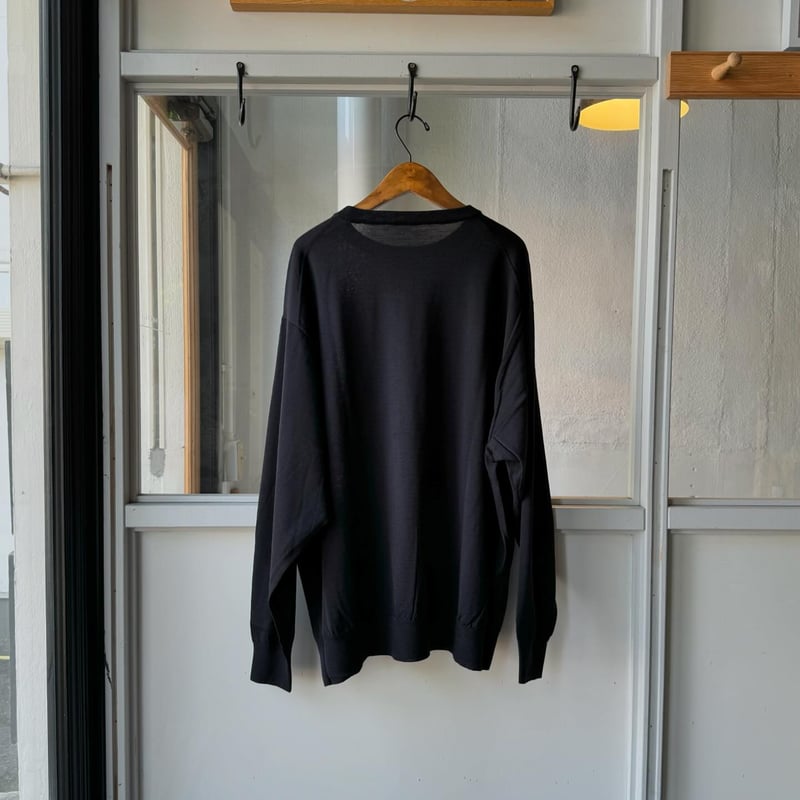 COMOLI ウール クルーネックニット | Less Higashikawa COMOLI ウール クルーネックニット | Less Higashikawa