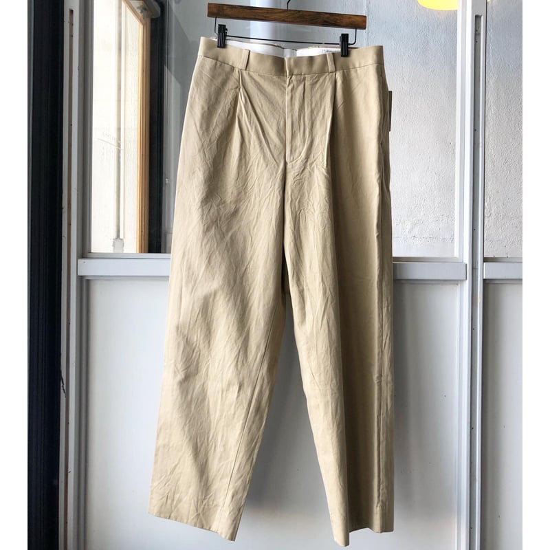 YAECA [ MEN ] チノクロスパンツ タックテーパード | Less H
