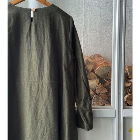 YAECA    [ WRITE ]    WOMENS  Aラインドレス 90752