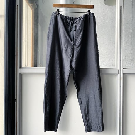 COMOLI   杢シルク テーパードパンツ