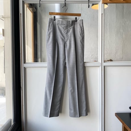 AURALEE 　SUPER FINE TROPICAL WOOL SLACKS