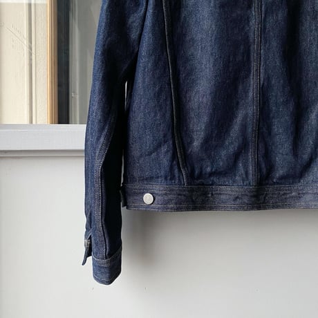 AURALEE  　WASHED HARD TWIST DENIM BLOUZON