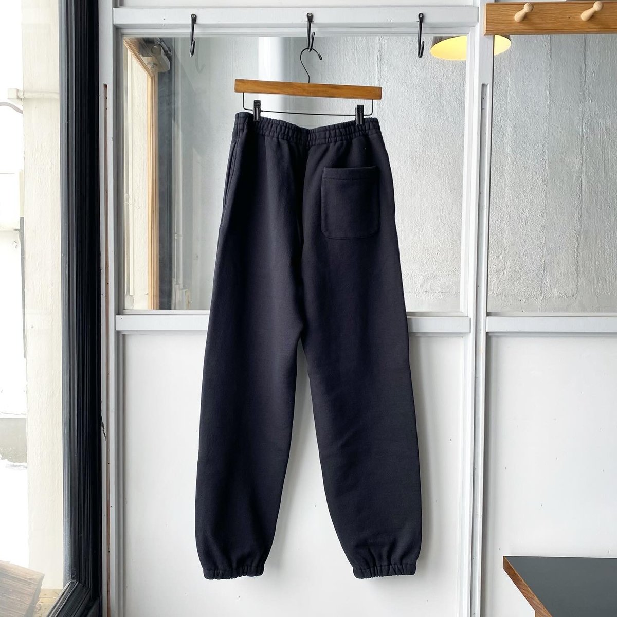 AURALEE HEAVY BD SWEAT P/O PANTS 上下セット黒5 AURALEE HEAVY BD SWEAT P/O PANTS 上下セット黒5 - メルカリ
