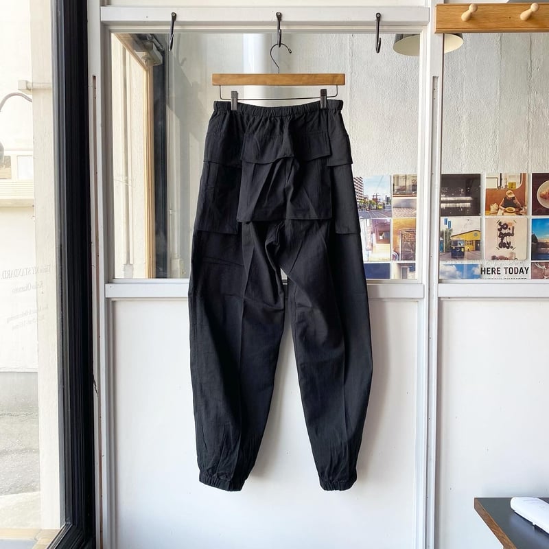 BLURHMS AURALLE COMOLI YOKE ハーフパンツ バルーンカーゴハーフパンツ | ファッション通販サイト NUGU