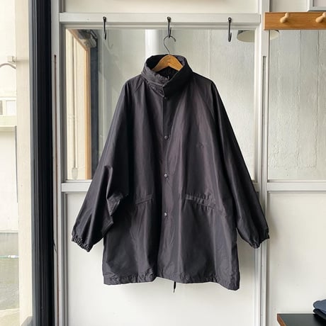 COMOLI　コットンシルク フーデッドコート