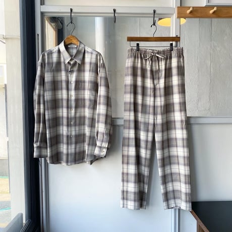 AURALEE 　SUPER LIGHT WOOL CHECK SHIRTS