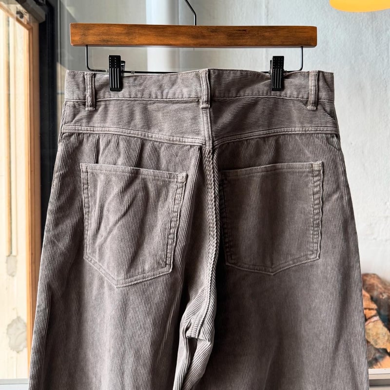 AURALEE PIGMENT DYED FINX CORDUROY WIDE 5P PANT