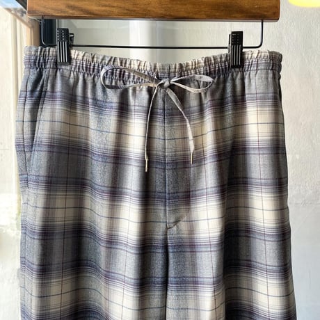 AURALEE 　SUPER LIGHT WOOL CHECK EASY SLACKS