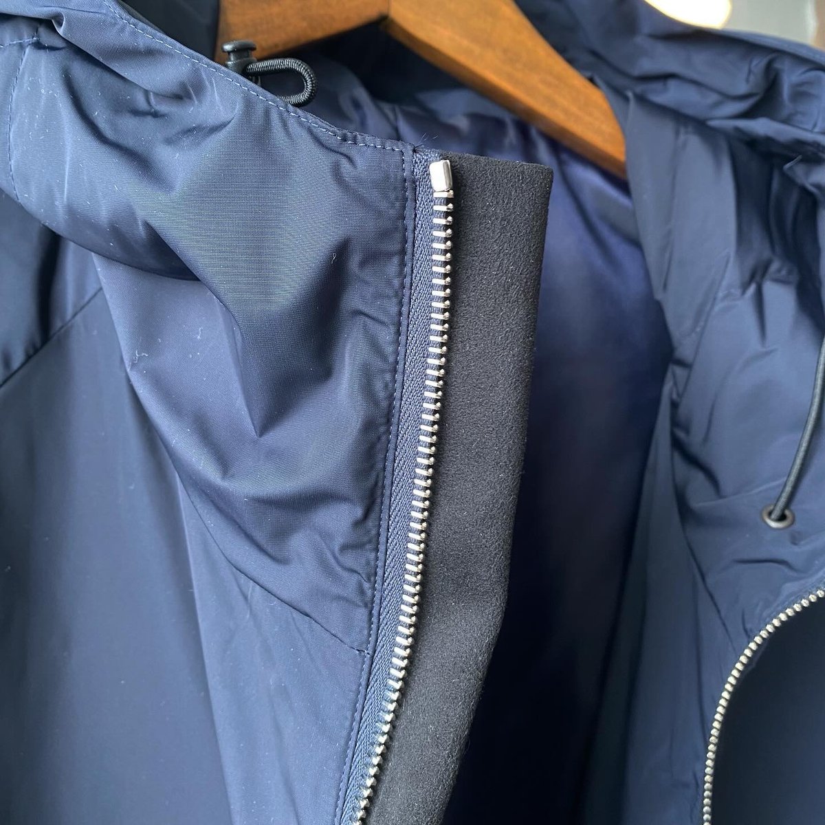 stein NYLON TAFTA HOODED SHORT JACKET - ST.