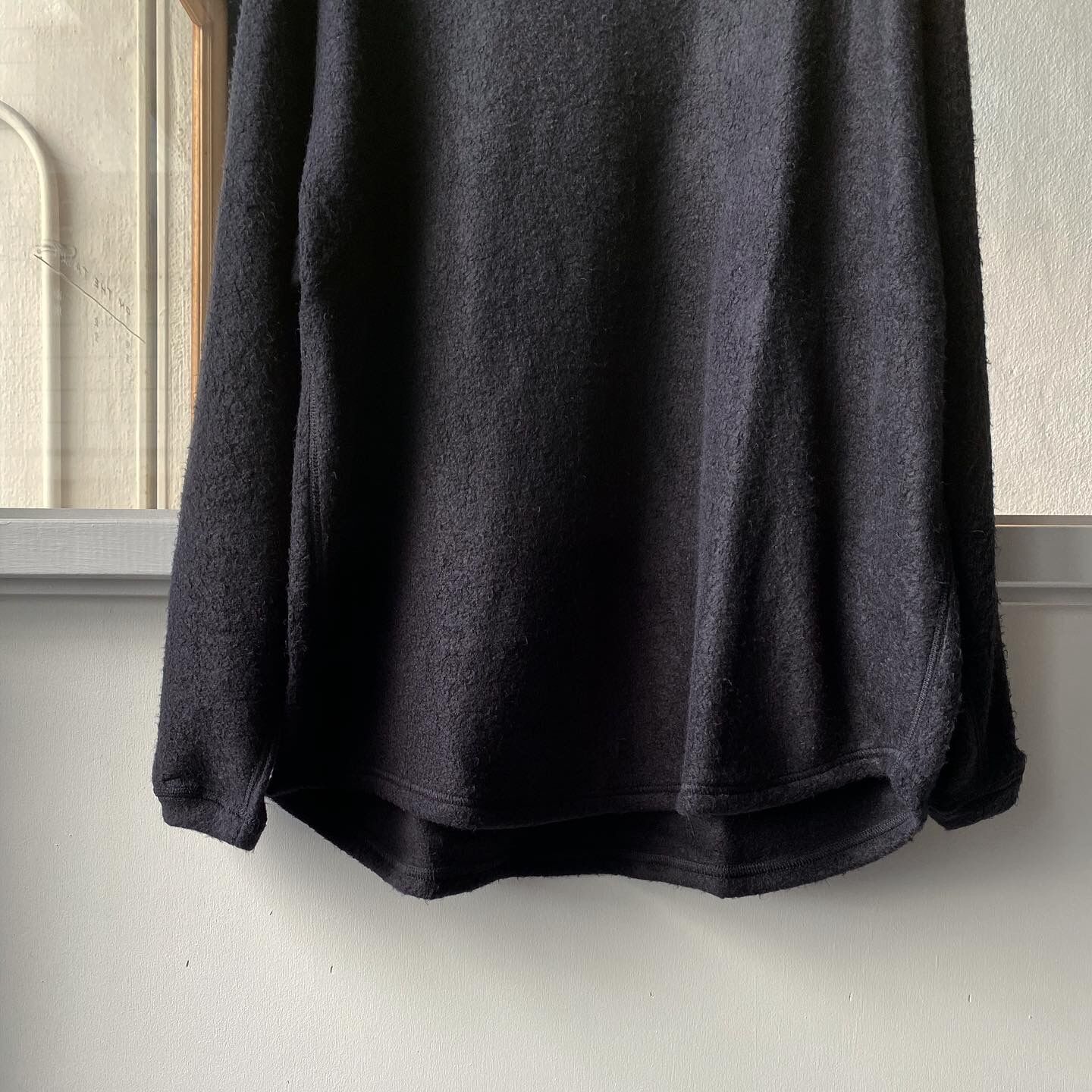 COMOLI シルクフリース 長袖クルー | Less