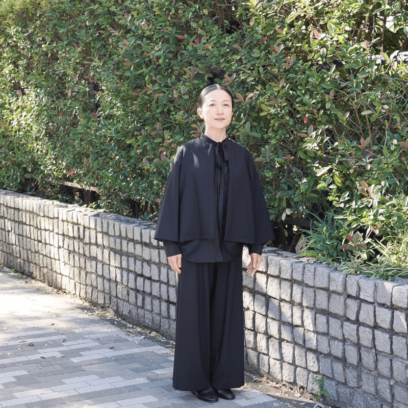 fruits of life コットンシルクボウブラウス / 黒色(ブラック