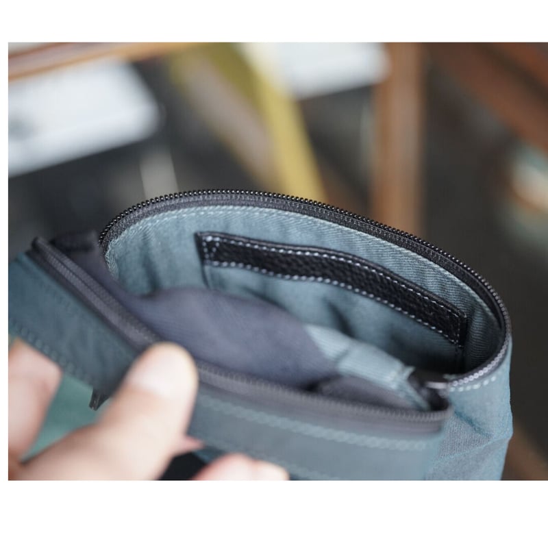 POSTALCO ポスタルコ LAYERD レイヤード　ブルー POSTALCO スタンドアップポーチ LT | Less Higashikawa