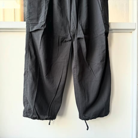 COMOLI　オックス ニータックカーゴパンツ