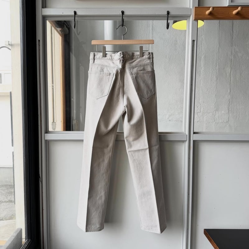 AURALEE FADED HARD TWIST BROWN DENIM 5P PANTS |
