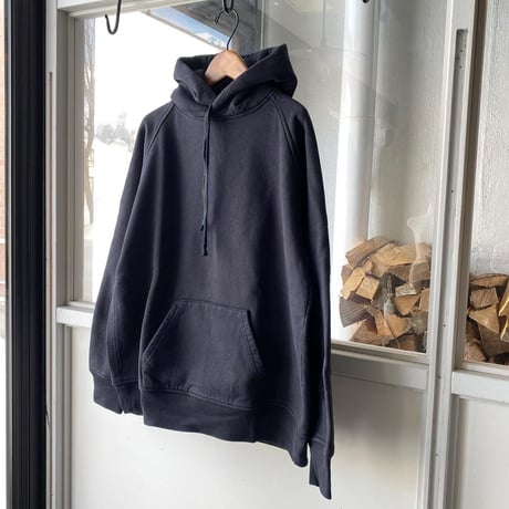 COMOLI　コットン吊裏毛 パーカー