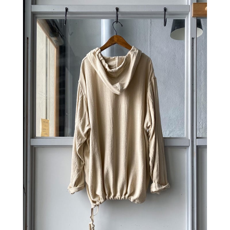 COMOLI シルクネップ ビエラ パーカー | Less Higashikawa