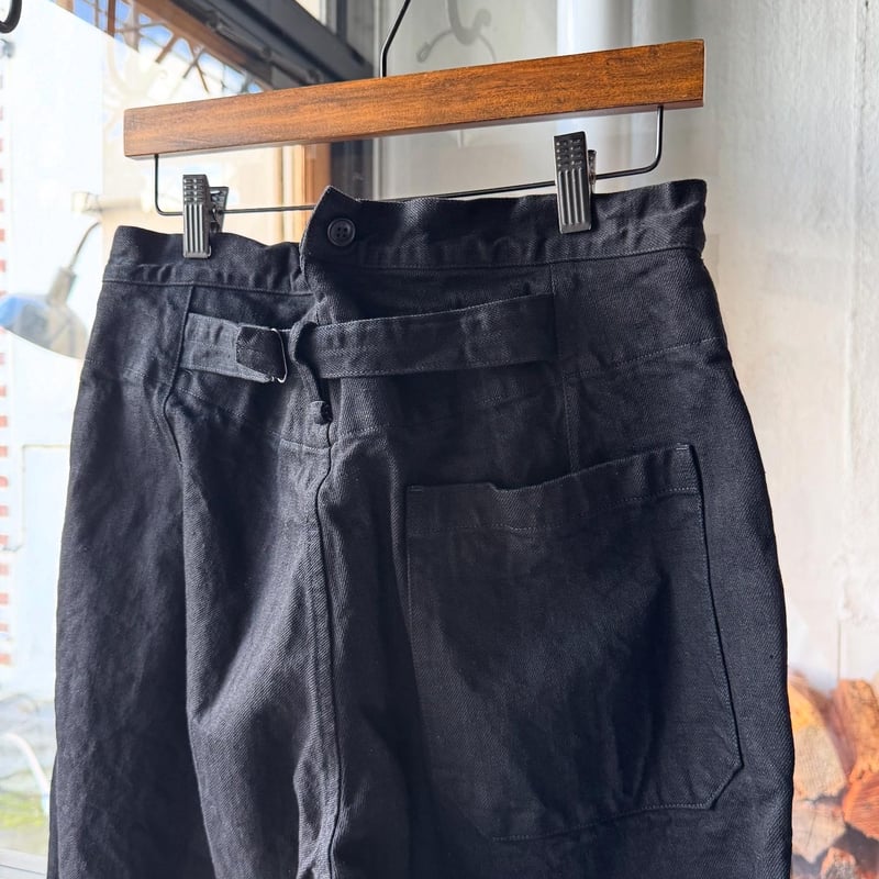 COMOLI ブラック オーバーパンツ COMOLI ブラック デニム オーバー パンツ, Black – Navyblue