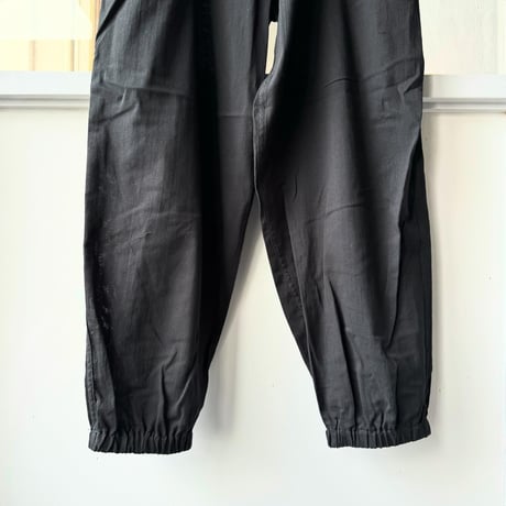 COMOLI　オックス ドローストリングパンツ