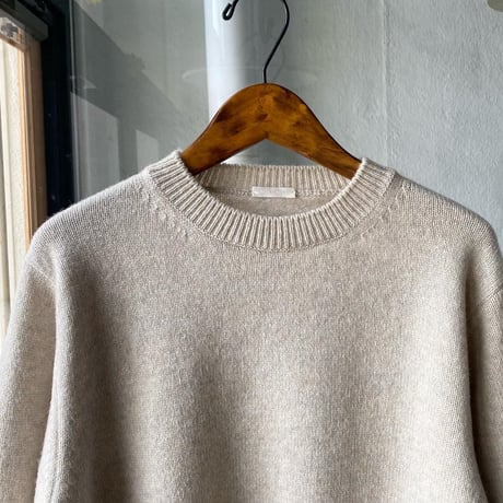 COMOLI　ラムズウール クルーネックニット