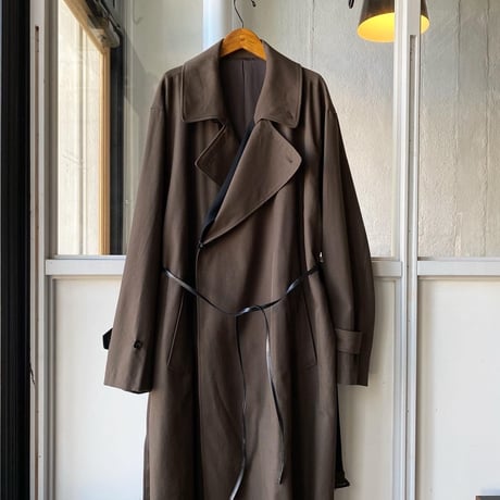 stein     DOUBLE LAPELED DOUBLE BREASTED COAT  - ST.402