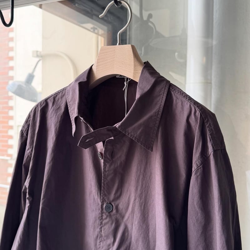 AURALEE GARMENT-DYED FINX SHUTTLE WEATHER SHIRT