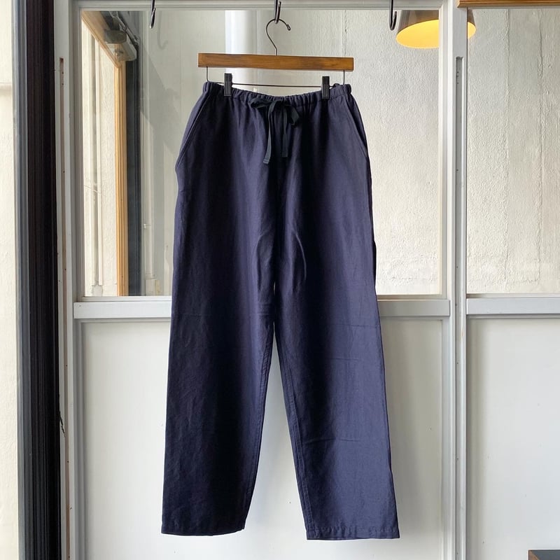 COMOLI ウールシルク ドローストリングパンツ | Less Higashikawa COMOLI ウールシルク ドローストリングパンツ | Less Higashikawa