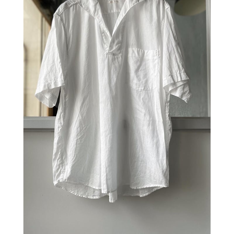 COMOLI ベタシャン スキッパー半袖シャツ | Less Higashikawa COMOLI ベタシャン スキッパー半袖シャツ | Less Higashikawa