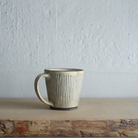 額賀章夫　プリーツワーク　マグカップ  大