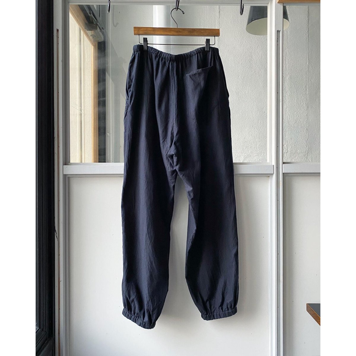 comoli 20SS ダンガリードローストリングパンツ purple 2 comoli 20SS ダンガリードローストリングパンツ purple 2