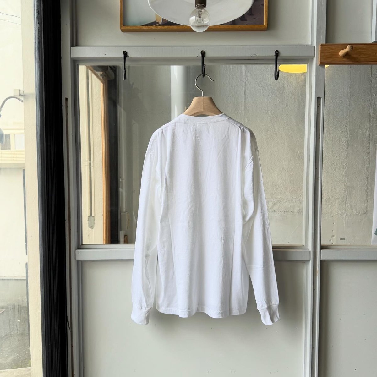COMOLI サープラス 長袖シャツ | Less Higashikawa