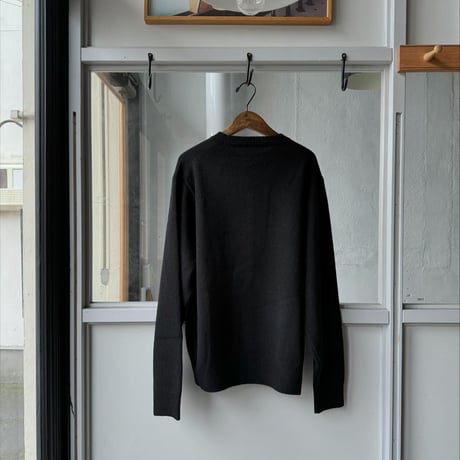 COMOLI　ラムズウール クルーネックニット
