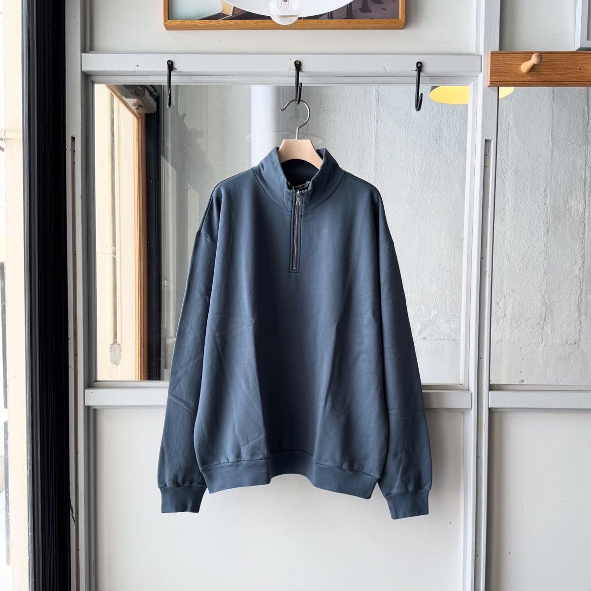 AURALEE ELASTIC HIGH GAUGE SWEAT HALF ZIP P/O |