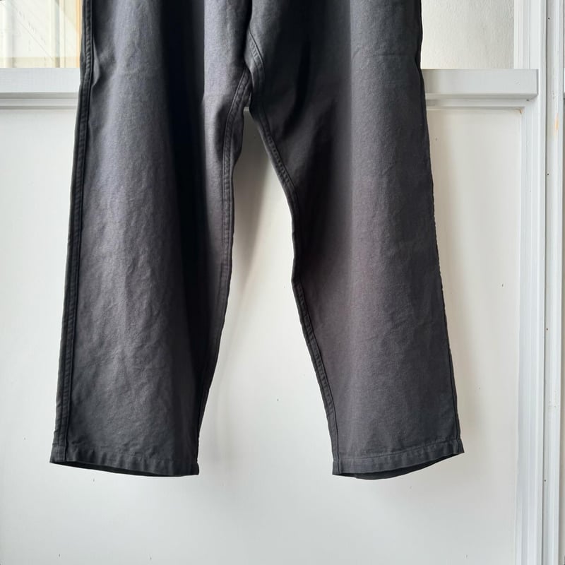 COMOLI コットンダックス テーパードパンツ | Less Higashikawa COMOLI コットンダックス テーパードパンツ | Less Higashikawa