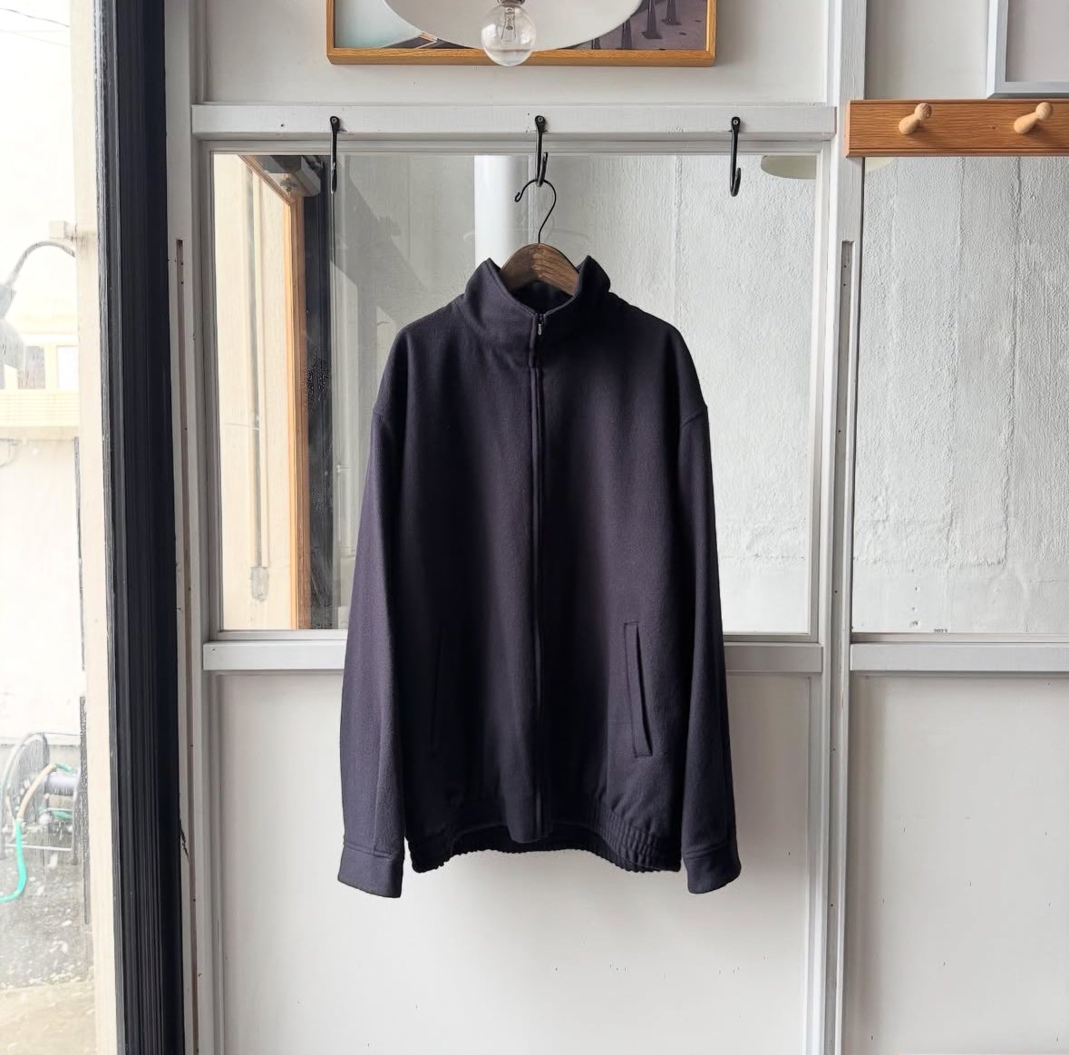 COMOLI カシミヤ トラックジャケット | Less Higashikawa