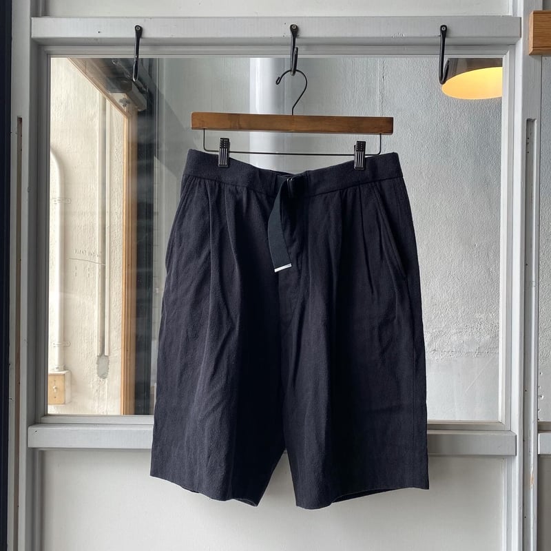 COMOLI シルクネップ ショーツ | Less Higashikawa COMOLI シルクネップ ショーツ | Less Higashikawa