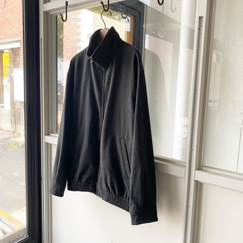 COMOLI カシミヤ トラックジャケット | Less Higashikawa COMOLI カシミヤ トラックジャケット | Less Higashikawa