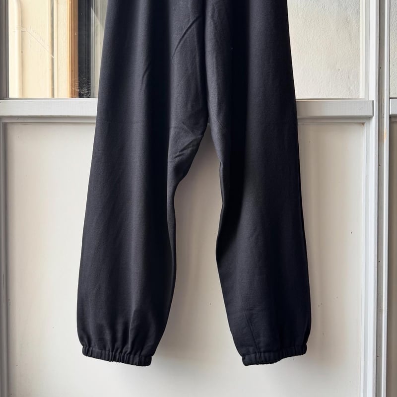 COMOLI ウールニット パンツ | Less Higashikawa