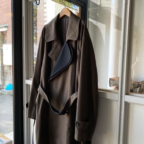 stein     DOUBLE LAPELED DOUBLE BREASTED COAT  - ST.402