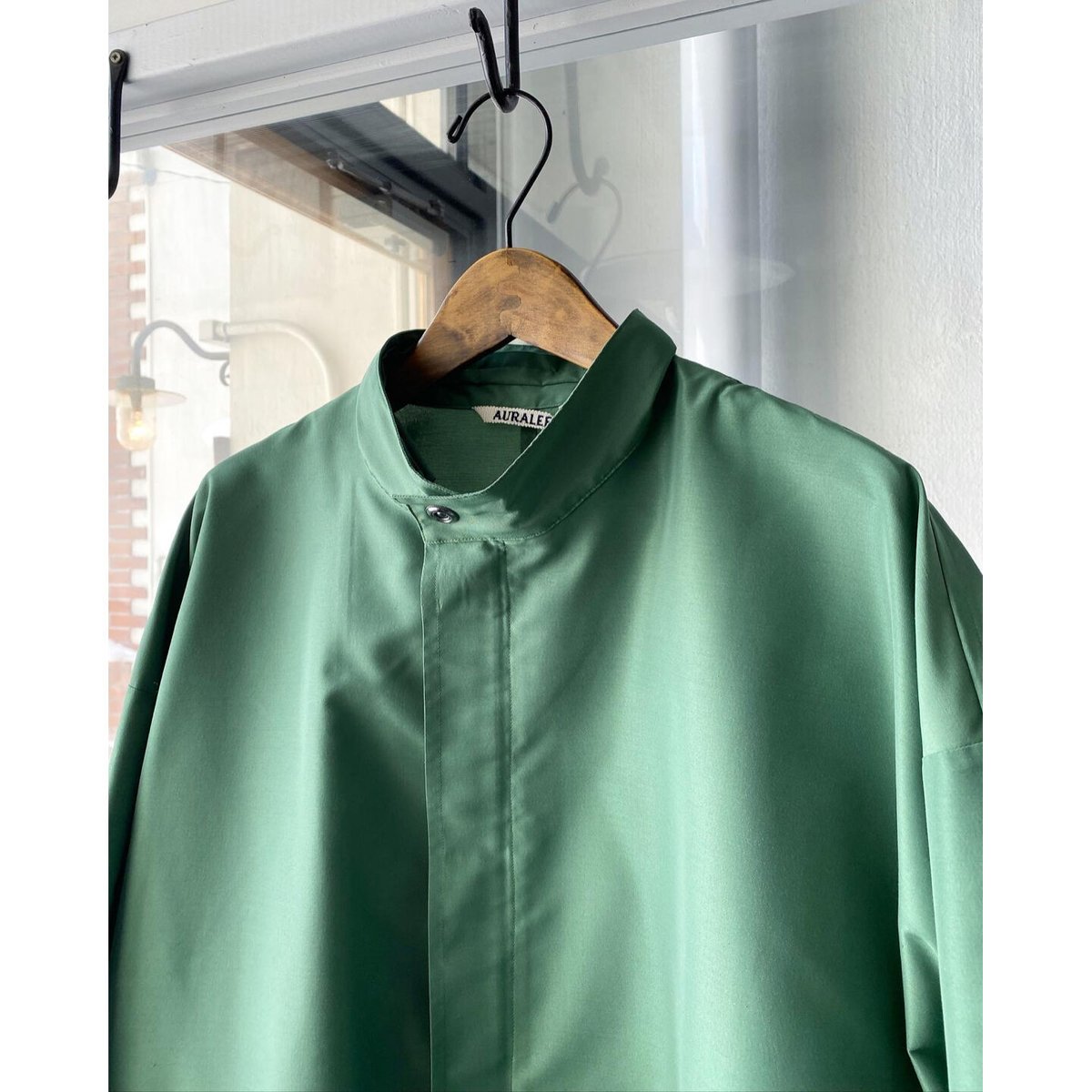 AURALEE SILK POLYESTER GROSGRAIN HOODED BLOUS AURALEE SILK POLYESTER GROSGRAIN HOODED BLOUS