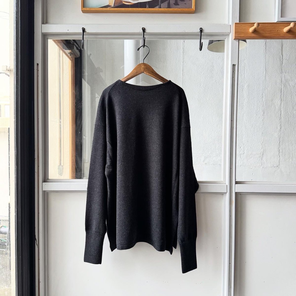 COMOLI カシミヤ コモリニット | Less Higashikawa