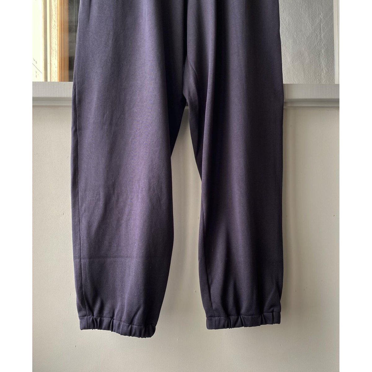 COMOLI シルクトラックニット パンツ | Less Higashikawa COMOLI シルクトラックニット パンツ | Less Higashikawa