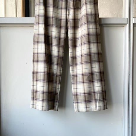AURALEE 　SUPER LIGHT WOOL CHECK EASY SLACKS