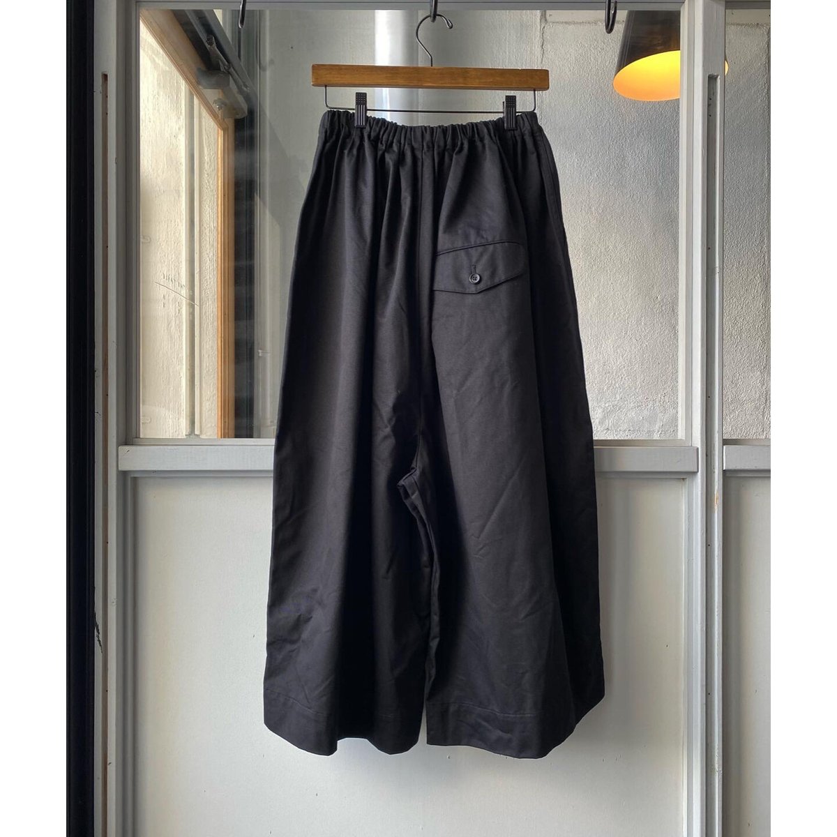 ゴーシュ カツラギ極太ワイドパンツ | Less Higashikawa