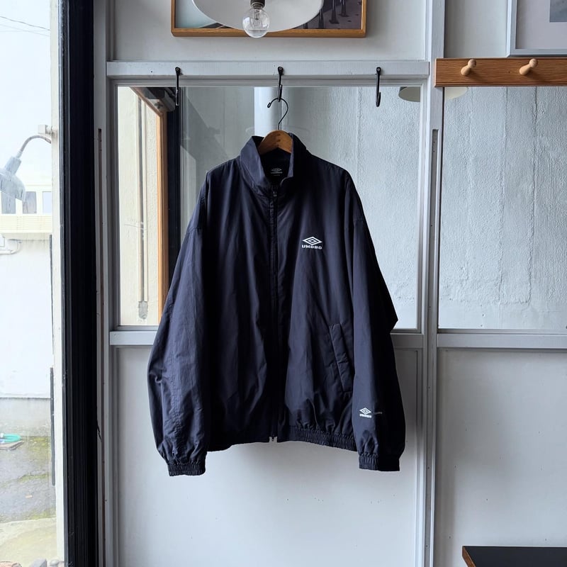 【即完25aw】ssstein UMBRO PADDED JACKET M 美品 シュタイン×アンブロ ssstein×UMBRO 25AW／ Linen／Nylon Track Jacke