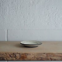 額賀章夫 プリーツワーク 5寸皿 | Less Higashikawa